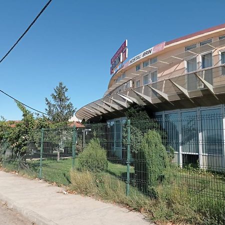 מונריאל דל קאמפו Hostal Brin מראה חיצוני תמונה